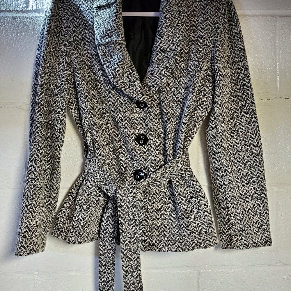 Susan Bristol M 3 button jacket